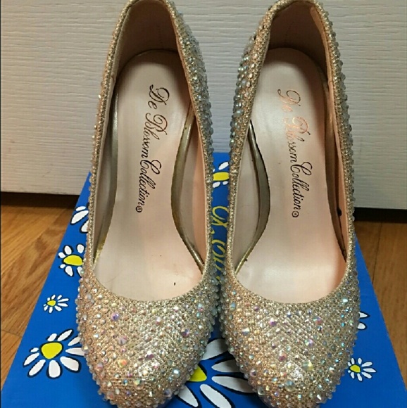 Gold rhinestone prom platform pumps - Picture 3 of 3